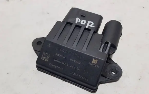 Mercedes-Benz CLS C219 Combustion relay A6429007801FF A6429007801