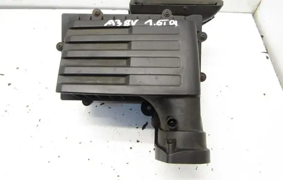 Audi A3 S3 8V Air filter box 5Q0129620B