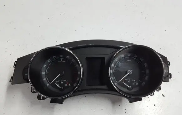 Skoda Superb B6 (3T) Speedometer (instrument cluster) 3T2920941EXAUTOPX 3T2920941E