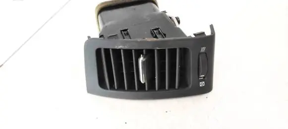 Toyota Corolla Verso E121 Dash center air vent grill 1833G