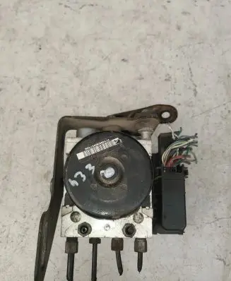 Jeep Grand Cherokee (WK) ABS Pump 00003306C000