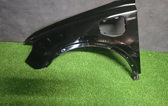 Audi Q3 F3 Fender 83A821467