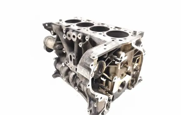 BMW 5 E60 E61 Engine block N47D20A