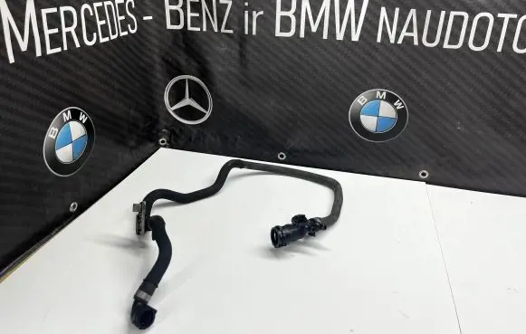 BMW X6 F16 Engine coolant pipe/hose 8513834