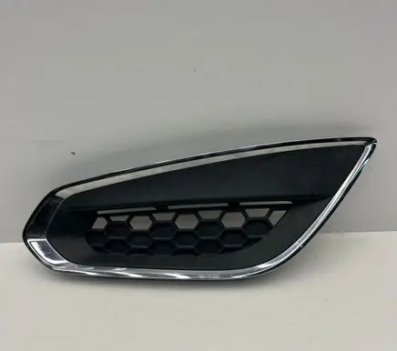 Volvo V60 Front bumper lower grill 31294133