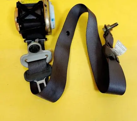 Mazda 6 Front seatbelt 0431093