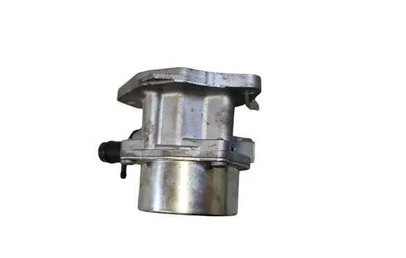 Mercedes-Benz A W176 Vacuum pump 146505272R