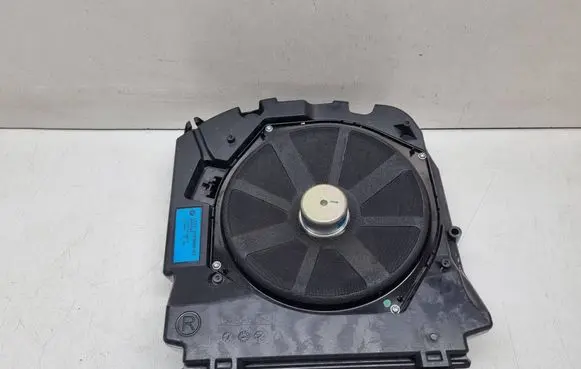 BMW 5 F10 F11 Subwoofer speaker 9169686 65139169686