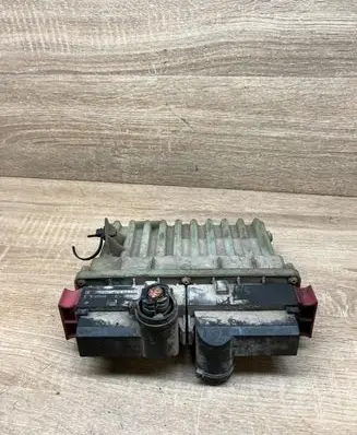 Opel Zafira A Fan control module 24410130 804027