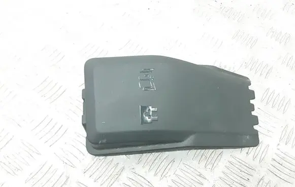 Volvo XC60 Fuse box cover 30659262