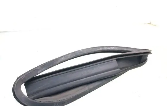 Mini Cooper Countryman R60 Engine compartment rubber 9801933 51769801933