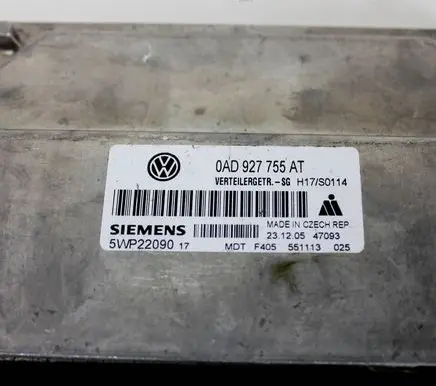Volkswagen Touareg I Gearbox control unit/module 0AD927755AT