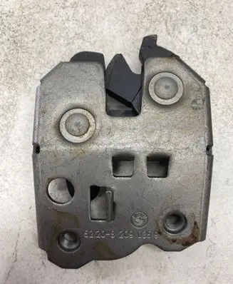 BMW 3 E46 Seat back rest lock catch 8209035
