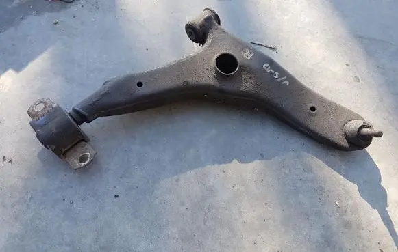 Volvo S40, V40 Front control arm