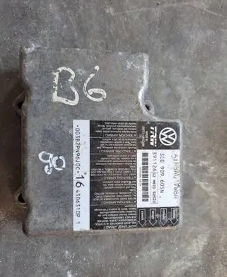 Volkswagen PASSAT B6 Airbag control unit/module 3C0909605N 391126 1H031S2522