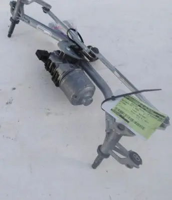 Peugeot 208 Wiper motor 9815497780