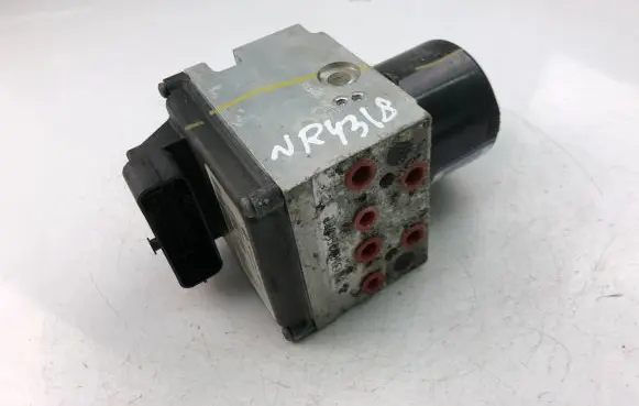 Volkswagen PASSAT B6 ABS Pump 3C0614095E