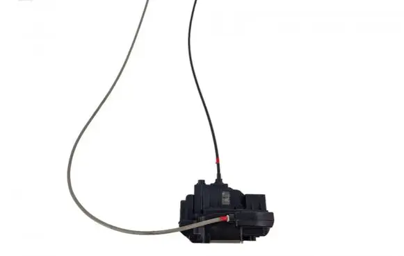 Nissan Note (E11) Front door lock