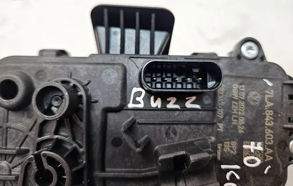 Volkswagen ID. Buzz Sliding door lock 7LA843603AA C82363107 0BWZZHLH