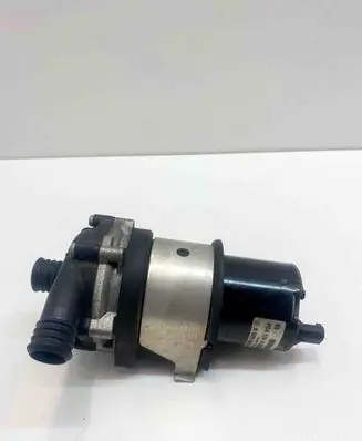Mercedes-Benz SL R231 Water pump 0392022010 A0005000386