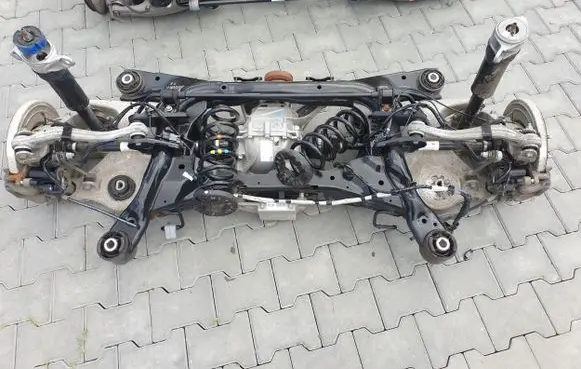 Jaguar XE Rear axle beam with reductor 4A213