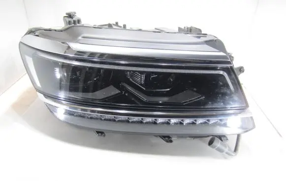 Volkswagen Tiguan Headlight/headlamp 5NN941082C 2LE15A6359