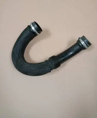 Maserati Levante Air intake hose/pipe 670154945