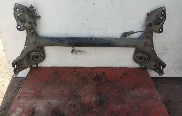 Opel Corsa E Rear axle beam 