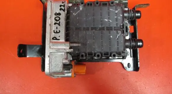 Peugeot 208 Other devices 9821712680