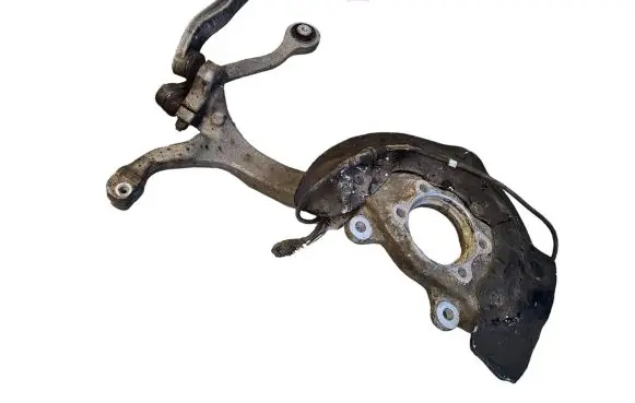 Audi A6 S6 C6 4F Front wheel hub