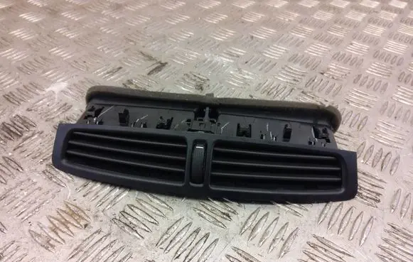 Ford Kuga II Dash center air vent grill 07468000