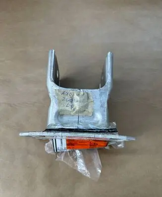 Audi A8 S8 D3 4E Front bumper cross member 4E0807115
