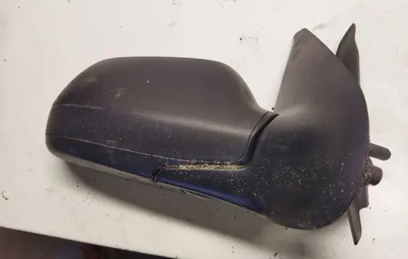 Manual wing mirror
