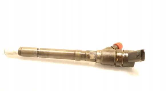Fuel injector
