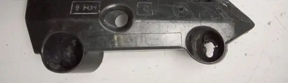 Mercedes-Benz X-class W470 Front bumper mounting bracket