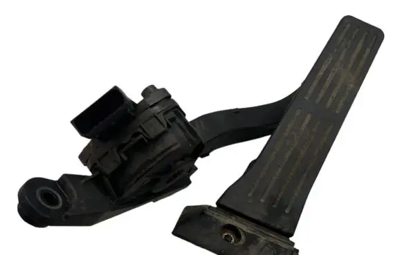 KIA Ceed Accelerator throttle pedal 327003XXXX PA66GF40