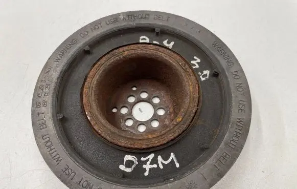 Audi A4 S4 B7 8E 8H Crankshaft pulley 057105251d