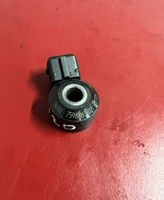BMW X3 F25 Detonation knock sensor 7598861