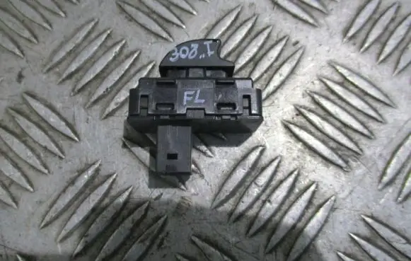 Peugeot 308 SW Electric window control switch