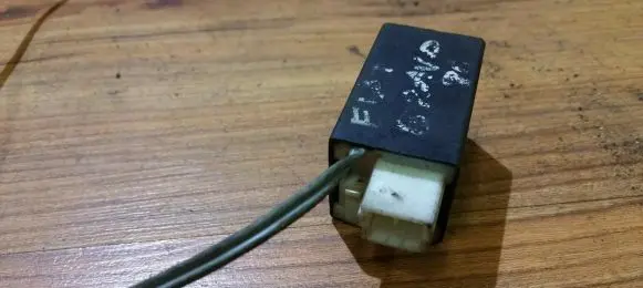 Fiat Bravo - Brava Other relay MESB837