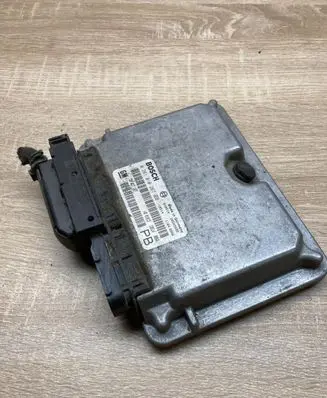 Opel Astra G Engine control unit/module ECU 24417167 0281010267