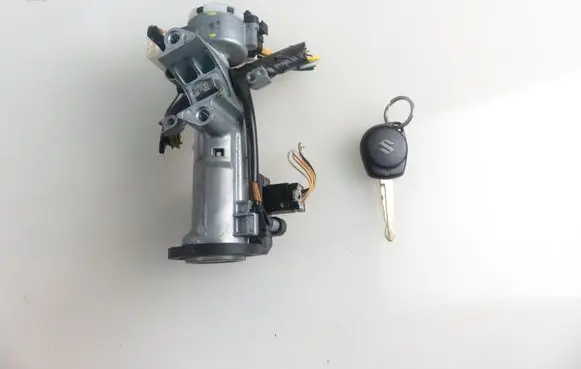 Suzuki SX4 Ignition lock 3397065J00 SLS18 5WK49182