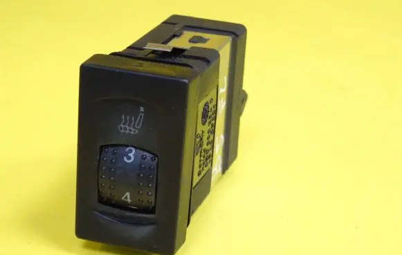 Volkswagen PASSAT B5.5 Seat heating switch 3B0963564C