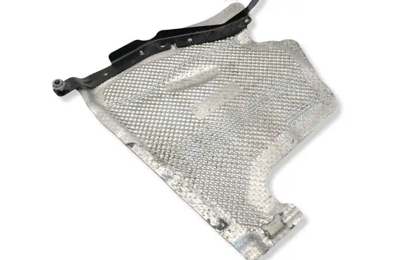 Mercedes-Benz C W205 Engine cover (trim) A2056803111