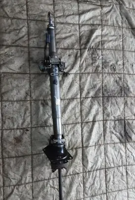 Nissan Terrano Steering wheel axle