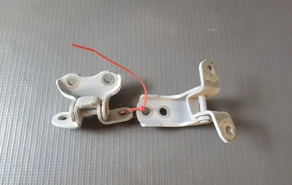 Toyota C-HR I Front door hinge set 
