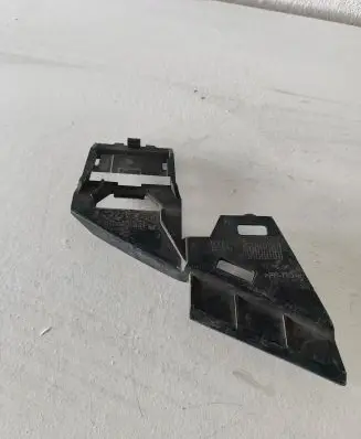 Volvo C70 Headlight/headlamp mounting bracket 30633368