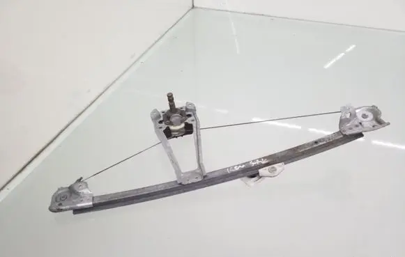 Rear door manual window regulator