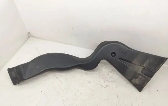 Volvo S40, V40 Cabin air duct channel Mb947710