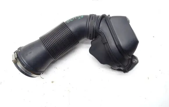Skoda Octavia Mk3 (5E) Air intake hose/pipe 5Q0129684C